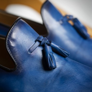 Μπλε Πατίνα δερμάτινα παπούτσια με φουντάκια - product image