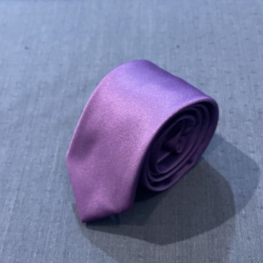 Purple tie - product image