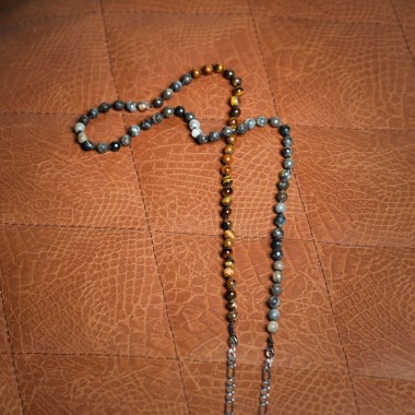 SIlver chain with blue/brown mineral stones - product image